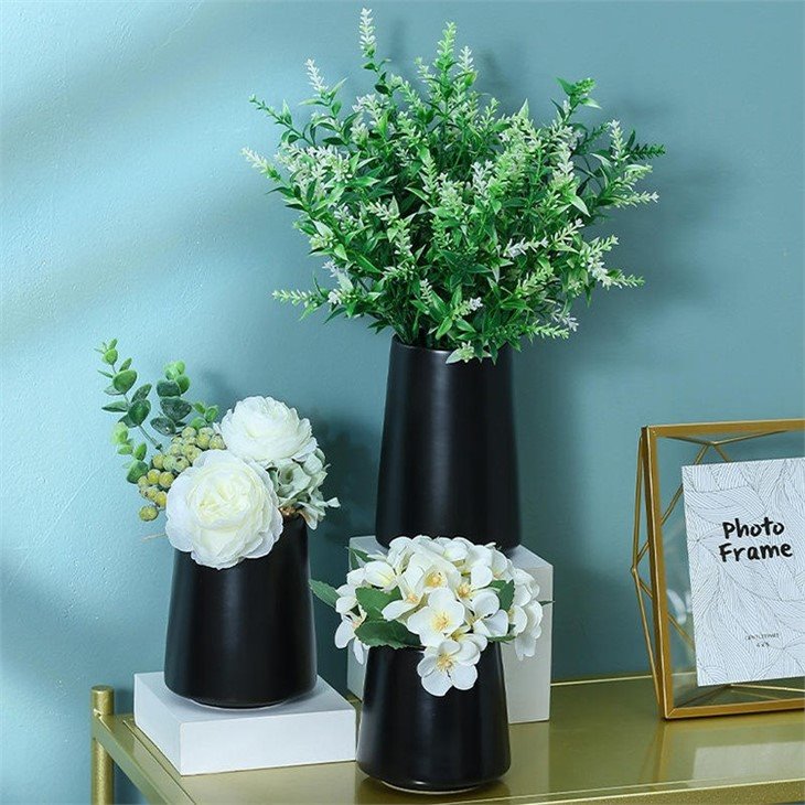 small black ceramic vase 7